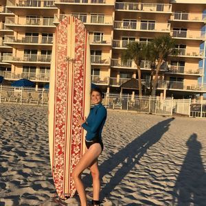 Meet your Posher, Bex